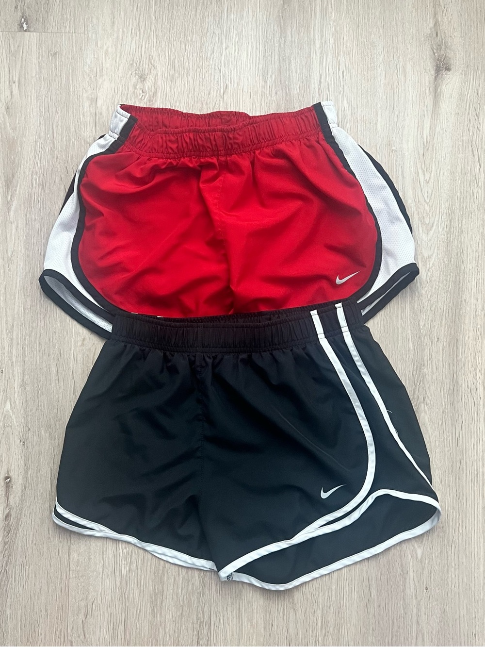 Nike Dri-FIT Tempo Running Shorts Womens Small Black Red Drawstring Lot of 2